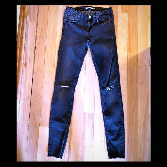 Zara Washed Grey Jeans with Rip